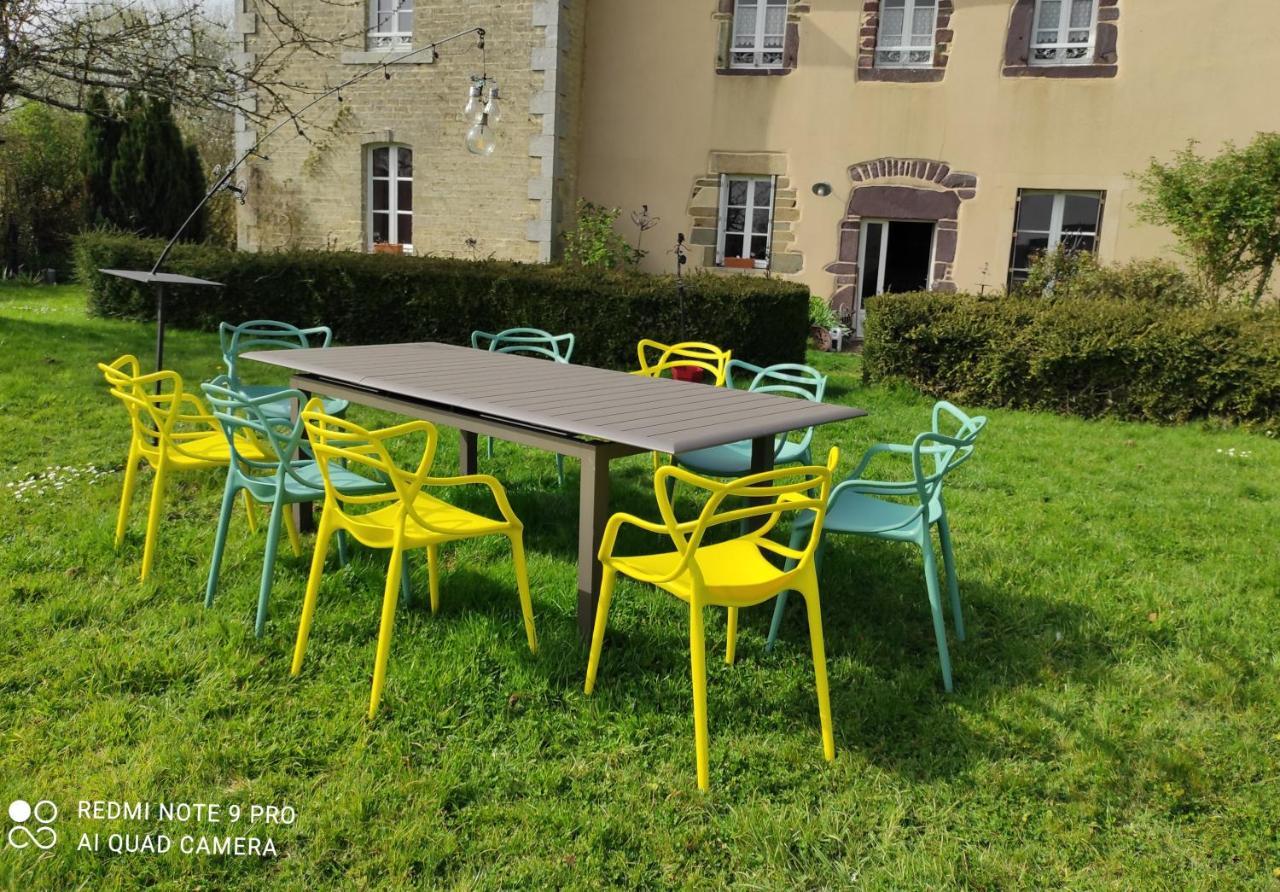 Saint-Maugan B&B L'Atelier Du Presbytere מראה חיצוני תמונה